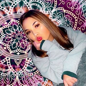 Meet your Posher, Trinity